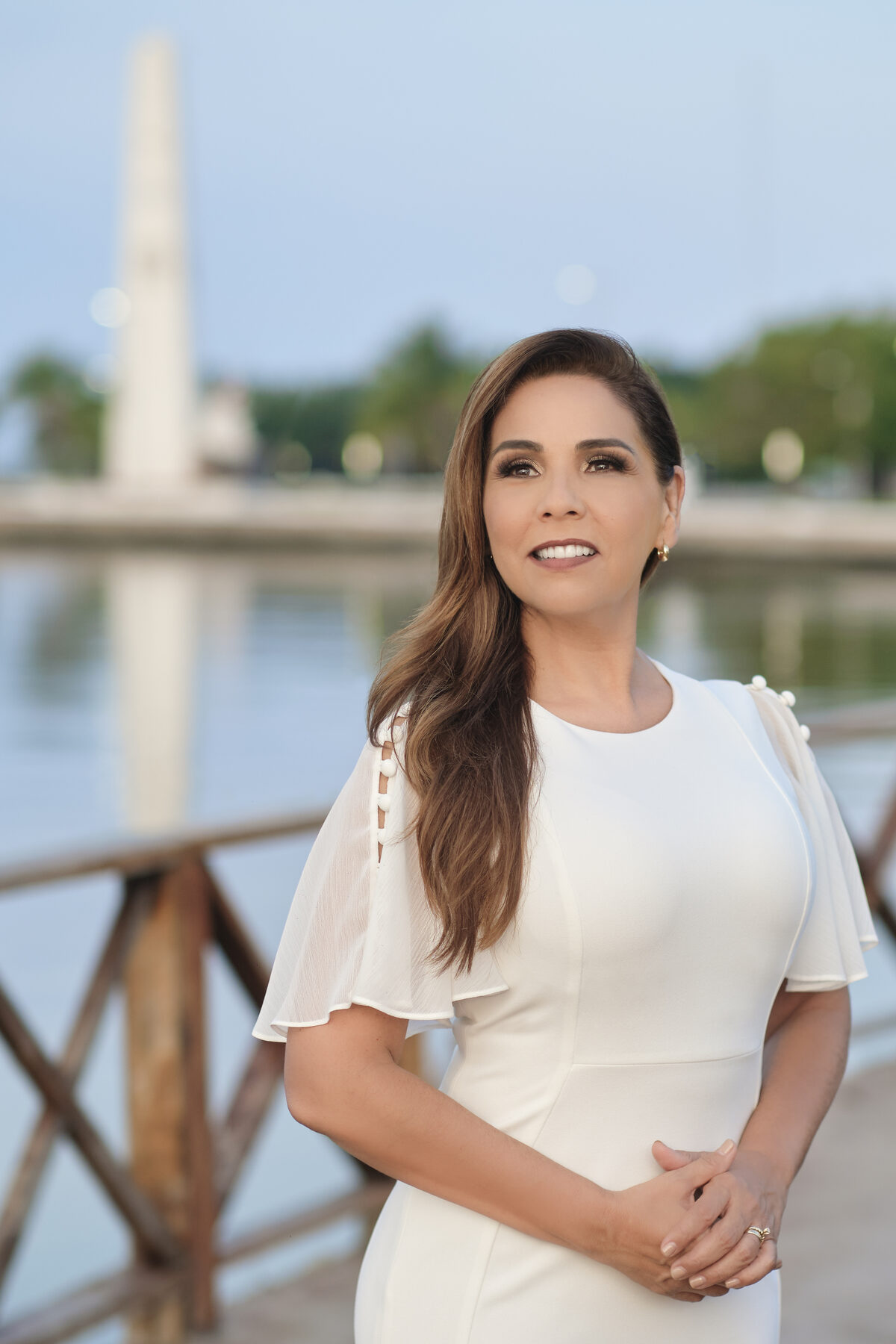 Retrato oficial de Mara Lezama, gobernadora de Quintana Roo